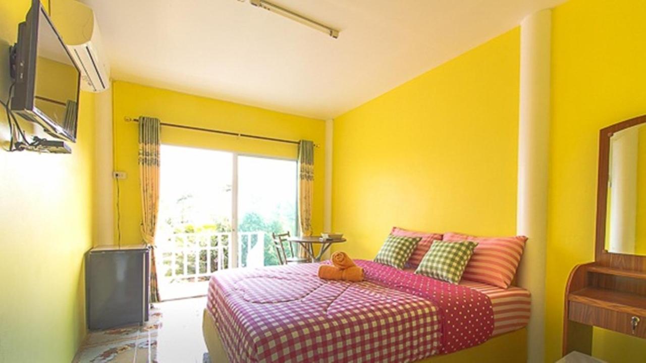 Hotel Bann Pa Su Koh Larn Exterior foto